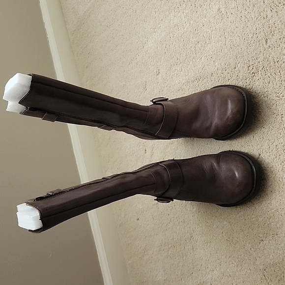 Born Boots - Picture 7 of 7